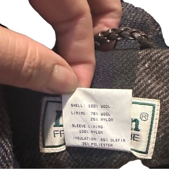 Vintage LL Bean 100% Wool Thinsulate Plaid Lining Mens Navy Coat Size M Tall USA - Picture 11 of 12